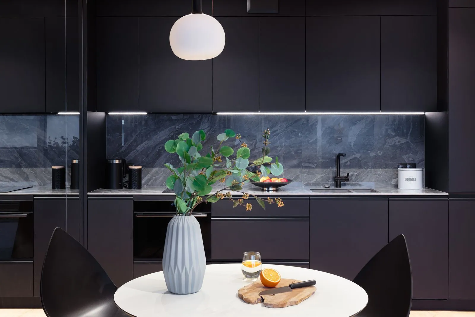 Stylowy apartament inwestycyjny Towarowa